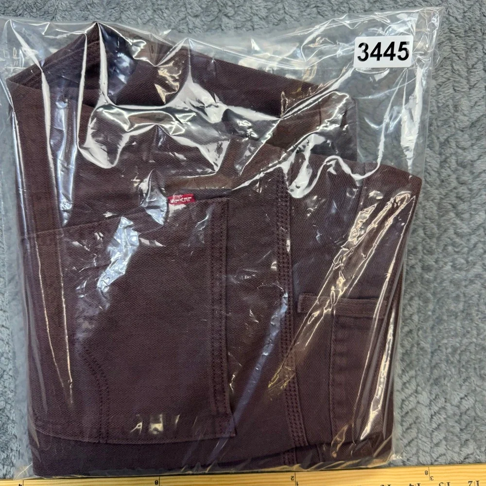 NWT Levi's Stay Loose Carpenter Pants Mens 34x30 Relaxed Burgundy Herringbone